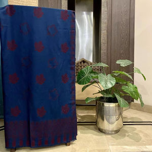 Custom Logo and Design Design Your Own <b>Ladies</b> Wool <b>Shawl</b> With Long Length Factory Direct Sales Women Wool <b>Shawl</b> in Solid Color - Product Image 1