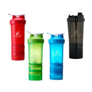 Shaker per Proteine Sportive da 500ML in 4 Colori, Bottiglie Sportive Premium per Bevande Proteiche Pronte all'Uso - Product Image 1