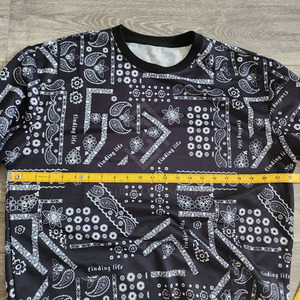 เสื้อสเวตเชิ้ตผู้ชายคุณภาพสูงแบบกำหนดเองสำหรับฤดูหนาว ผ้าฟลีซเนื้อนุ่ม ระบายอากาศได้ดี เป็นมิตรกับสิ่งแวดล้อม ผลิตจากผ้าฝ้าย/โพลีเอสเตอร์ คอกลม - Product Image 3