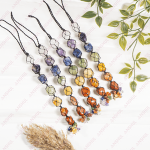 Vente en gros de cristaux de guérison naturels 7 chakras avec pampilles, de qualité supérieure, pour la décoration de la maison et de la voiture, forme irrégulière faite à la main - Product Image 2