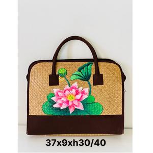 Sac à ordinateur portable esthétique en feuilles de palmier tissées à la main avec doublure, deux anses, motif floral, écologique, durable, décoration intérieure, fermeture ouverte - Product Image 2