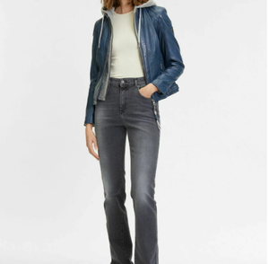 Vestes en cuir de vache véritable entièrement personnalisées pour femmes fabriquées à Sialkot, au Pakistan - Product Image 2