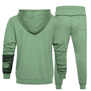 ชุดวอร์มกีฬาแบบกำหนดเองสำหรับผู้ชาย ชุดวอร์มกีฬาแบบสีตัดกันสำหรับวิ่งออกกำลังกาย ชุดวอร์มลายพรางสำหรับผู้ชาย - Product Image 4