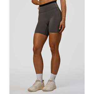 Shorts de Cintura Alta Liberate de 6 Pulgadas para Mujer con Bolsillos - Duskstone - Negro - Product Image 5