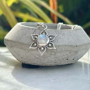 Rainbow <b>Moonstone</b> Lotus Flower Necklace Mandala Inspired Design White Gemstone Natural Colour Play 925 Sterling Silver Intuition - Product Image 2