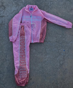 ชุดวอร์มกันลมแบบ 2 ชิ้น สั่งทำขายส่ง สำหรับทุกเพศทุกวัย ไซส์พลัส สำหรับฤดูหนาว เนื้อผ้าโพลีเอสเตอร์/ไนลอน น้ำหนักเบา ระบายอากาศดี สไตล์สตรีทแวร์ - Product Image 1