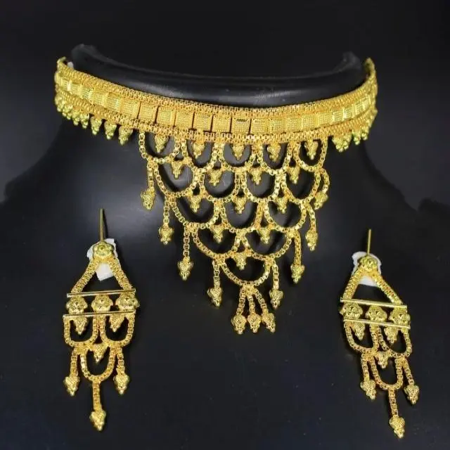 Bijoux Hochzeit Großhandel Indian Hushab Kreation Traditionelle vergoldete Choker Stil Kupfer Halskette Set für Frauen