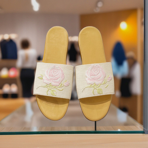 Sandalias Ligeras Modernas con Plataforma Antideslizante y Cuentas, Hechas a Mano, Bordadas, con Diseño Floral Colorido para Bodas y Fiestas - Product Image 3