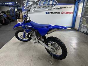 Moto tout-terrain prête pour la course 250cc 2026 - Product Image 2