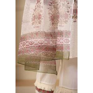 Firdous Zohra Dupatta de Chifón de Algodón con Estampado Floral - Estilo Étnico Moderno Informal - Product Image 4