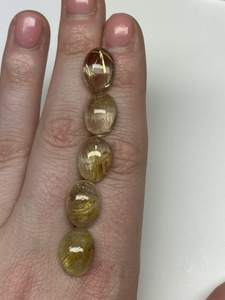 Venta al por mayor 100% cabujones de Cuarzo rutilado natural de alta calidad facetado forma ovalada 3mm de altura calibrado suelto precios a granel 100 piezas - Product Image 2