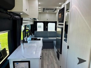 Nuevo Pleasure Way Ontour 2.0 2026, listo para la venta - Product Image 2