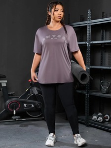 Camiseta de ropa activa de alta calidad para mujer, venta al por mayor, diseño deportivo para fitness, tela estampada de verano con cuello redondo XL - Product Image 5