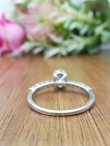 Anillo de Boda de Lujo para Mujer, Chapado en Oro de 10K y 18K, Corte Ovalado Natural VVS, Estilo Hip Hop, para Fiestas, Aniversarios, Clásico - Product Image 4