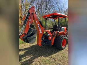 Chargeuse-pelleteuse à faible nombre d'heures, KUBOTA L47 2020, marque de premier plan, bon état et très peu d'heures, prête à être expédiée/dans le monde entier - Product Image 3