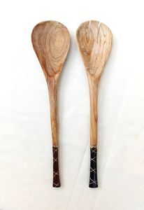 Vaisselle à salade fourchette et cuillère outils de cuisine à long manche serveurs à salade en bois disponibles au meilleur prix ustensiles de cuisine - Product Image 2