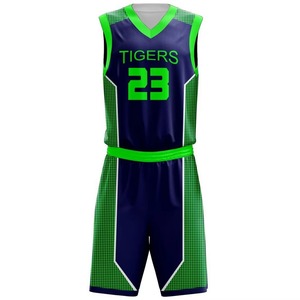 Ensemble d'uniformes de basket-ball personnalisés en gros |   Maillots et shorts d'équipe professionnels 100% polyester, séchage rapide, respirants, OEM/ODM - Product Image 3