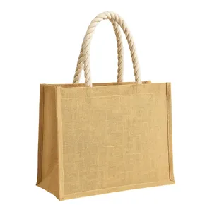 Borse Promozionali Personalizzabili con Manici in Corda e Fondo Rigido in Juta con Accessori Unici - Product Image 1