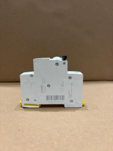 Schneider เคสเบรกเกอร์ขนาดเล็กแบบขึ้นรูป9 IK60N 1P 25A C - Product Image 3