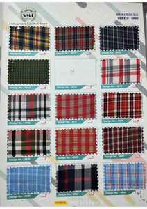 Tissu à carreaux teint en fil pour uniforme scolaire, tissu en polyester et coton à carreaux pour chemises d'étudiants (qualité d'exportation) - Product Image 4