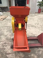 Machine de décorticage et d'épluchage de grains de café commerciaux à taux d'épluchage élevé avec capacité de moteur en acier inoxydable 800 kg/h