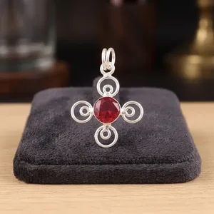 Pendentif en argent sterling 925 plaqué laiton, serti à la main, avec pierre précieuse rubellite rose ronde, pour femme. - Product Image 2