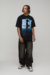 เสื้อยืดเจอร์ซีย์สีพื้นแบบกำหนดสีได้สำหรับผู้ชาย ทรงปกติ ไซส์ใหญ่ ระบายอากาศได้ดี น้ำหนัก 300 กรัม บริการ OEM คุณภาพสูงด้านหน้า - Product Image 3