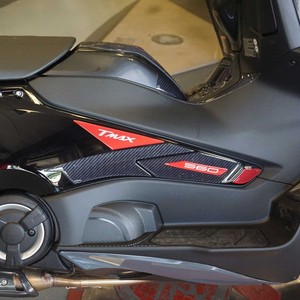 Kit Adesivi Protettivi 3D Rossi Personalizzati per Scooter Yamaha Tmax 560 2022-23, Decorazioni Compatibili per Moto - Product Image 2