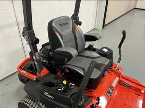 Tondeuse à gazon autoportée à rayon de braquage zéro KUBOTA Z781i toute neuve 2023 disponible en stock - Product Image 2