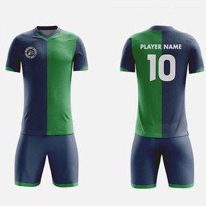 Ensemble d'uniformes de football respirants de haute qualité pour adultes Logo personnalisé Nom de l'équipe du club Inclus Technique de coupe automatisée OEM - Product Image 5
