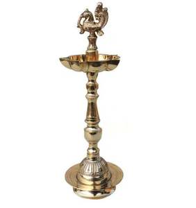 Deepak de latón de alta calidad y Mejor Diseño de tendencia para la decoración de Puja y templo y el uso doméstico del templo de la India - Product Image 1