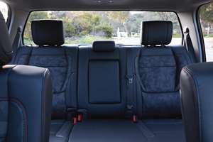 Expédition 2023 Pro Boîte de vitesses automatique Titre propre Sans accident Faible kilométrage Prêt à être expédié - Product Image 4