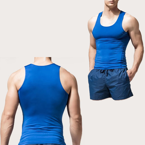 ชุดออกกำลังกายแขนกุดสำหรับผู้ชายแห้งเร็วเสื้อกล้ามและกางเกงวิ่งชุดฝึกออกกำลังกายน้ำหนักเบา - Product Image 4