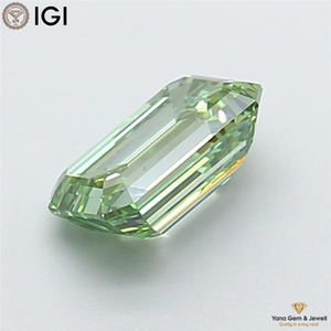 เพชรทรงเอเมอรัลด์ พร้อมใบรับรอง IGI ความสะอาดระดับ VS2 สีเขียวแฟนซีสดใส ผลิตด้วยวิธี CVD น้ำหนัก 5.51 กะรัต เหมาะสำหรับเป็นของขวัญสุดหรู - Product Image 6