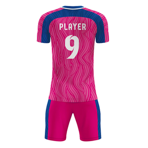 Nouvelle mode hommes uniforme de football tissu durable vente chaude top tendance taux raisonnable maillot de football uniforme de haute qualité - Product Image 4