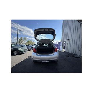 Véhicules d'occasion haut de gamme Toyota Yaris L 5 portes Liftback Automatique 2017-2019 en promotion saisonnière - Product Image 3