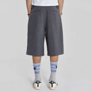Service OEM Short d'été ample à ourlet ouvert pour hommes Short ample à double pli jambe large longueur genou Short baggy 2026 en matériau de haute qualité - Product Image 4