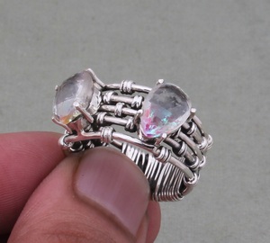 Anillo de cuarzo arcoíris Plata de ley sólida Diseño de dos piedras preciosas Fidget Tejido en capas Banda delgada Regalo de joyería para ella - Product Image 1