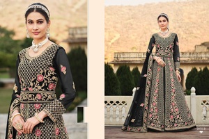 Vente en gros Filet à papillon pur avec broderie avant et arrière Codage lourd et travail de la pierre avec dupatta - Product Image 6