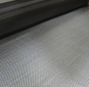 Tissu en fibre de carbone à haut module tissé 3k pour l'industrie automobile utilisation en extérieur - Product Image 4