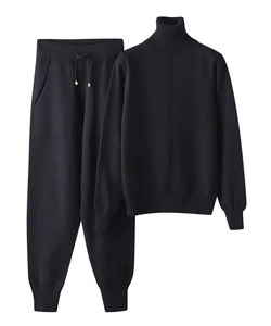 Chándales deportivos con logotipo bordado personalizado, chándal de mohair de alta calidad, conjunto de pantalones de chándal y sudadera con capucha para mujer - Product Image 1