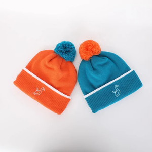 Gorro liso acrílico Unisex de alta calidad, gorro de esquí de invierno tejido personalizado al por mayor, Gorro con pompón, bordado teñido, letra impresa, viaje - Product Image 1