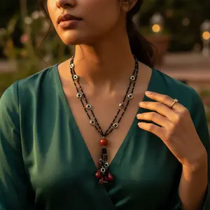 Collar de Moda Bohemia para Mujer, Cuentas Negras, Gemas de Cuarzo Rojo, Estilo Religioso Clásico, Material de Latón, Piedra Principal Perla - Product Image 2
