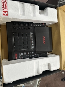 QuickSales Professional MPC-X Sampler Sequencer Independiente con SSD de 128GB de Alta Calidad - Product Image 4