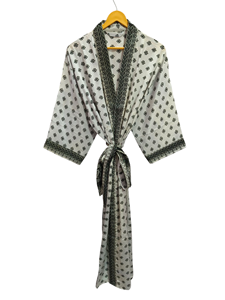 Túnica India Floral Seda Sari Kimono Vintage Sari Robe Suave Playa Fiesta Vestido Indio Hecho A Mano Seda Kimono - Product Image 2