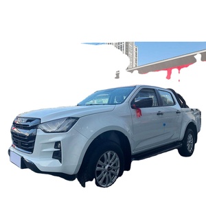 USADO 2024 SUV Crossover 4x4 Automático Volante a la Izquierda R18 Techo de Aleación de Aluminio Asientos de Tela - Product Image 1