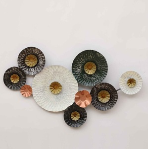 Arte de pared de Metal de estilo minimalista, accesorios decorativos para el hogar, flores de Metal de hierro forjado, decoración de pared, marcos de arte colgantes - Product Image 6