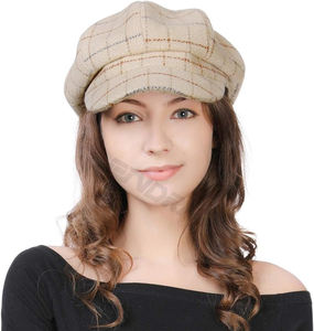 Casquette de mode pour femmes élégantes avec sangle réglable Casquette de baseball pour femmes à la mode pour vêtements décontractés - Product Image 1