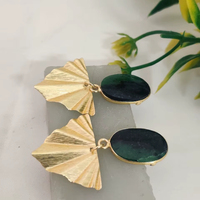 Boucles d'oreilles pendantes artisanales en laiton plaqué or 18 carats, ovales vert foncé, géométriques, vintage, avec pierre naturelle, pour femme, style artistique bohème, pour soirée