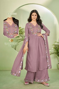 Graceful Anarkali Ensemble Kurti traditionnel indien 3 pièces en tissu Chinon avec belle broderie et travail manuel pour les mariages - Product Image 4